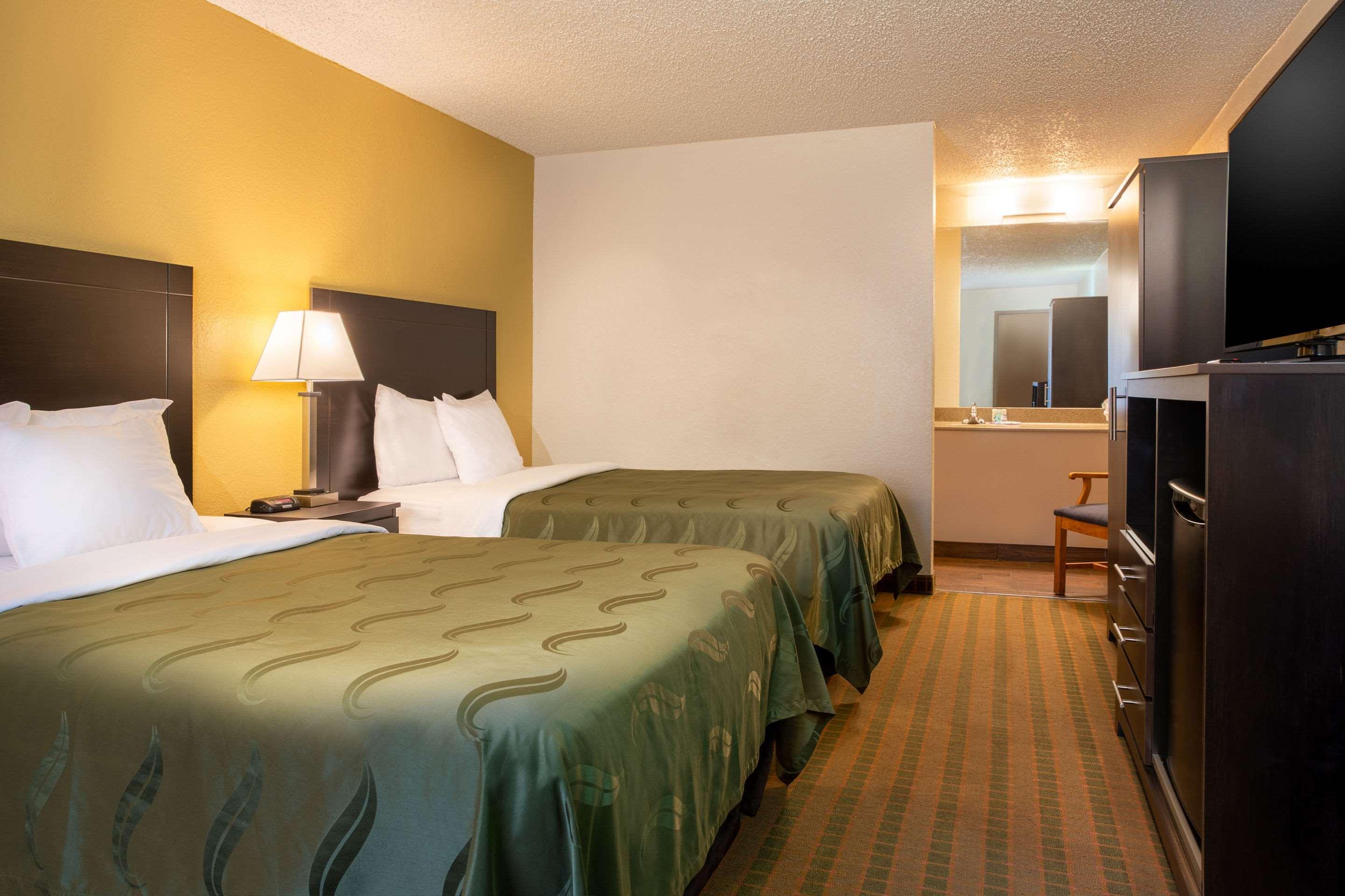 Quality Inn At Arlington Highlands Exterior foto